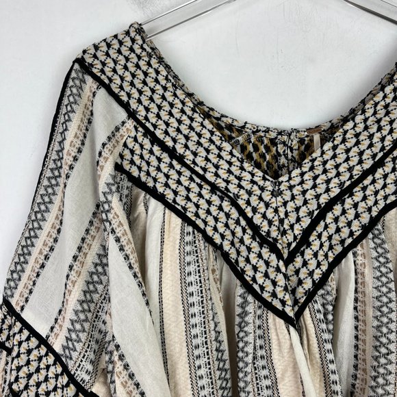 Free People Running On A Dream Top Embroidered Size Large L GUC L2537 - Picture 3 of 16